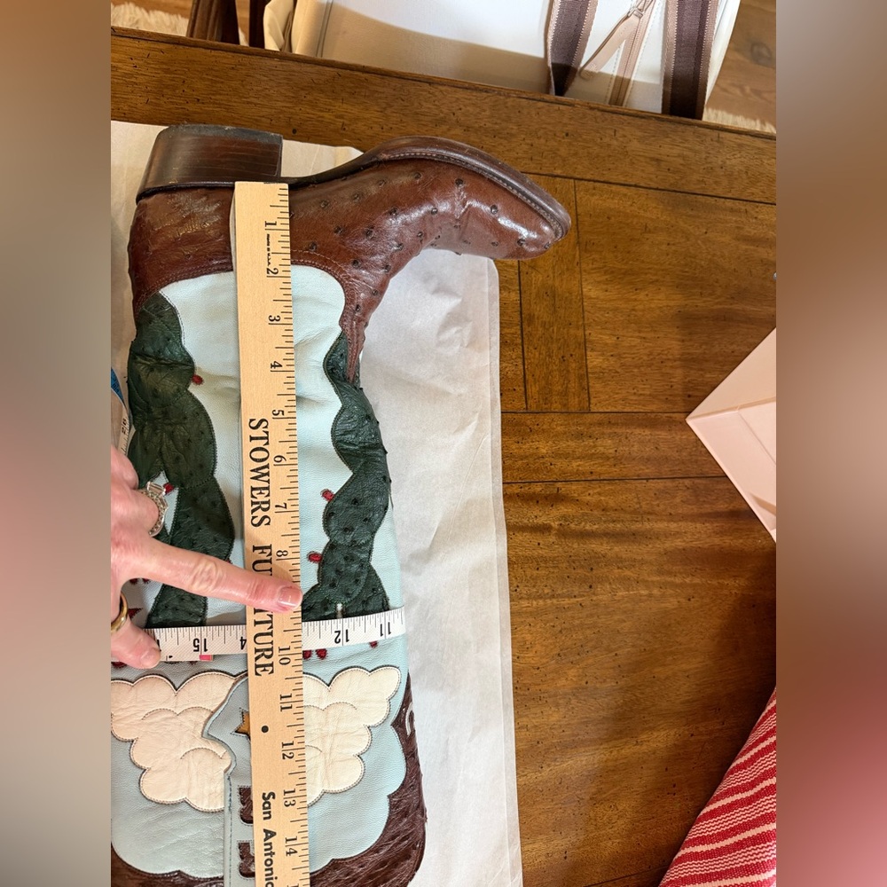 Custom Made Cowgirl Boots - Picture 10 of 11